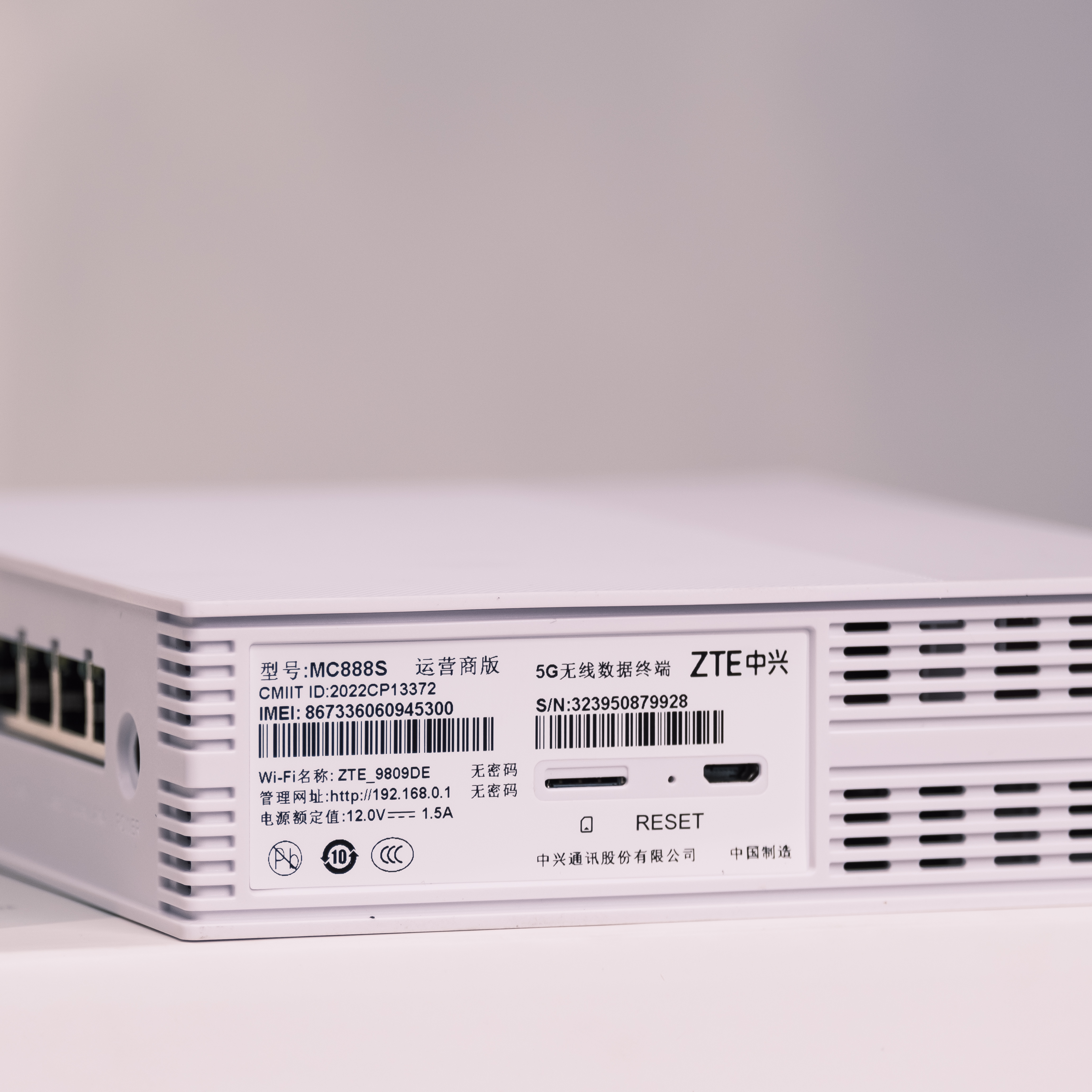 Bộ Phát Wifi6 5G ZTE MC888s Tốc Độ 3000Mbps Kết Nối 128 Máy