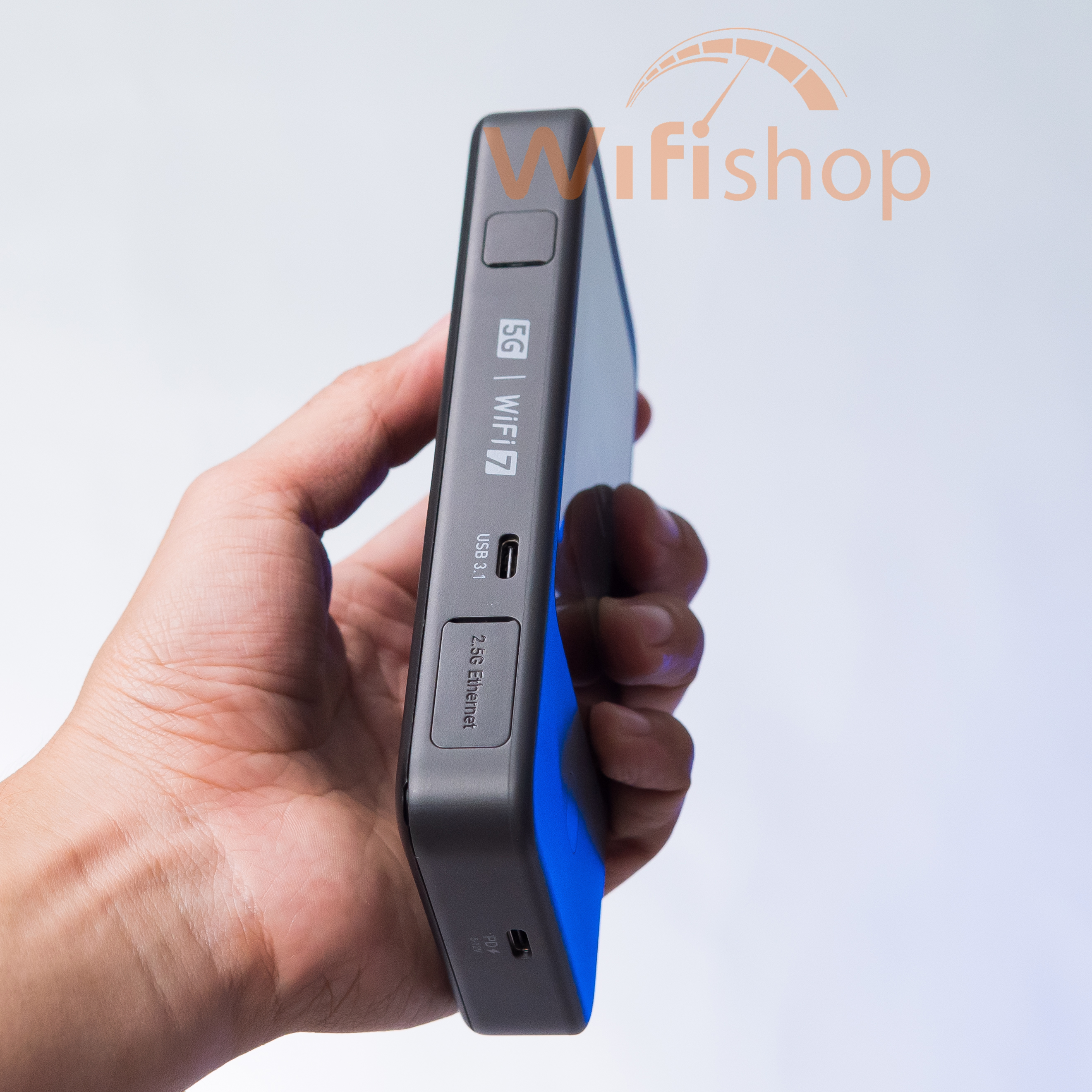 Bộ Phát Wifi 5G GL.iNet Mudi 7 (GL-E5800) Wifi 7 VPN - Đổi IP Chuyên Nghiệp